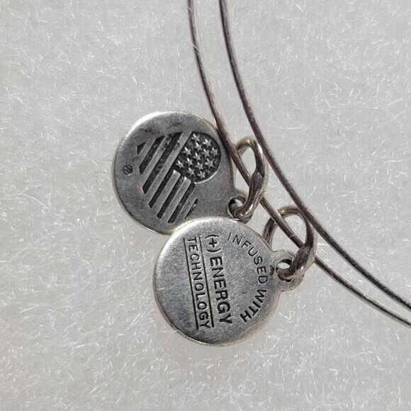 Alex and Ani Silver Tone Mini Silver Tone Fireball Beads Charm Bracelet - Picture 2 of 3